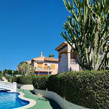 Paraiso La Mata * Торевьиа